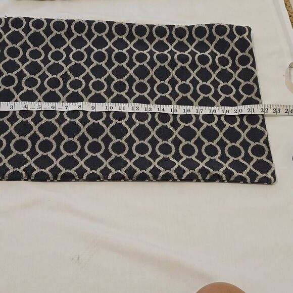 Pottery barn and crate and barrel decorative pillow cases - Picture 4 of 7